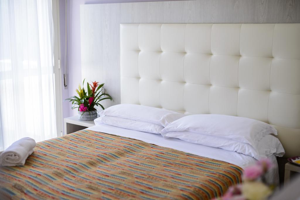 Hotel Suisse มิลาโน แมริตทิมา ห้อง รูปภาพ